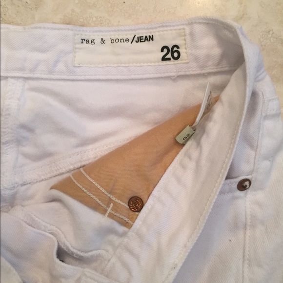 White rag and bone denim skirt - Picture 2 of 4